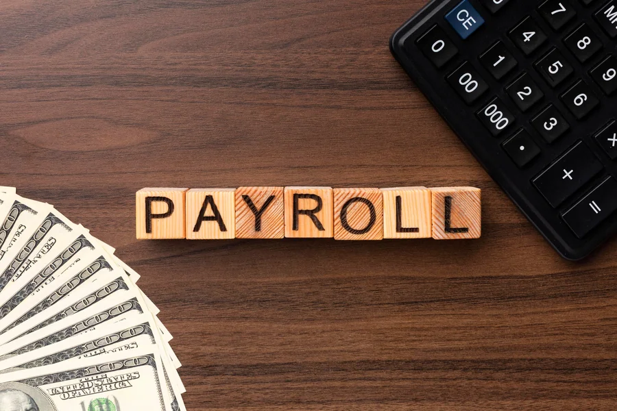 Selecting Payroll Software to Navigate FLSA Regulations and Prevent Expensive Mistakes